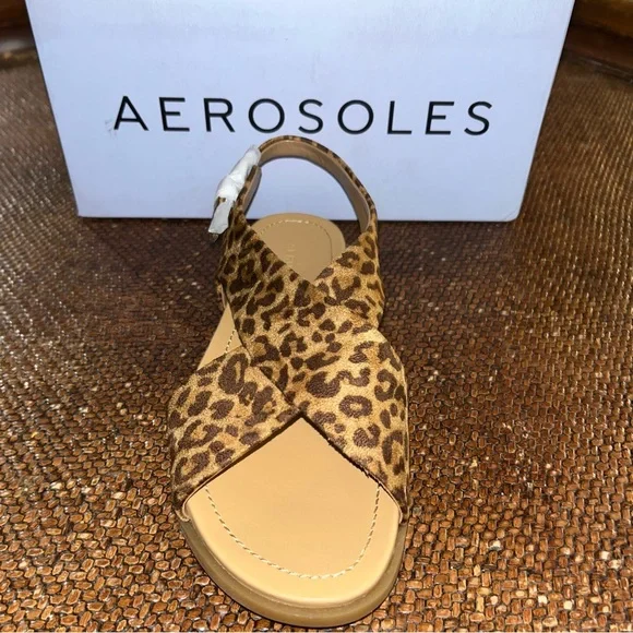 AEROSOLES Natural Leopard Print Cele Flat Sandals Women’s Size 7 - Picture 5 of 7